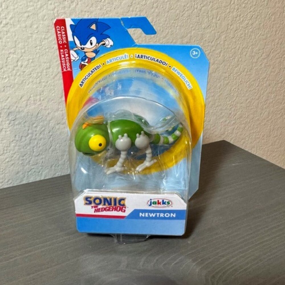 NWT Sonic the Hedgehog Newtron Mini Chameleon Figure Jakks Pacific 2023